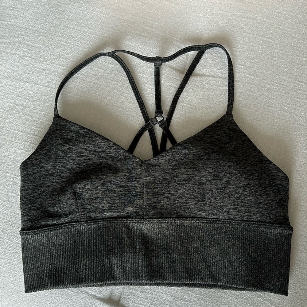 Alo Yoga sports bra